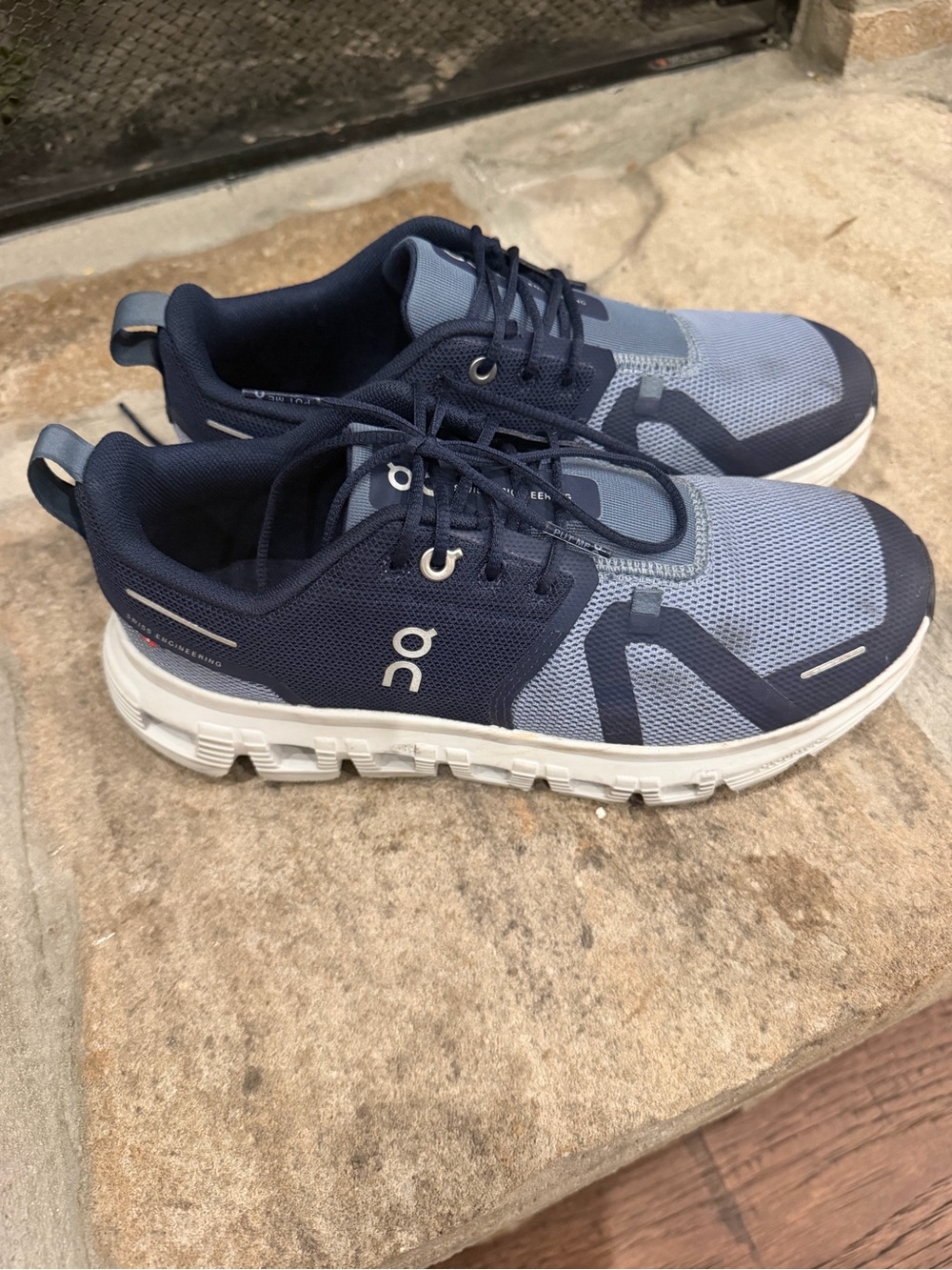 On Running Men's Cloudnova Navy and Light Blue Athletic Sneakers